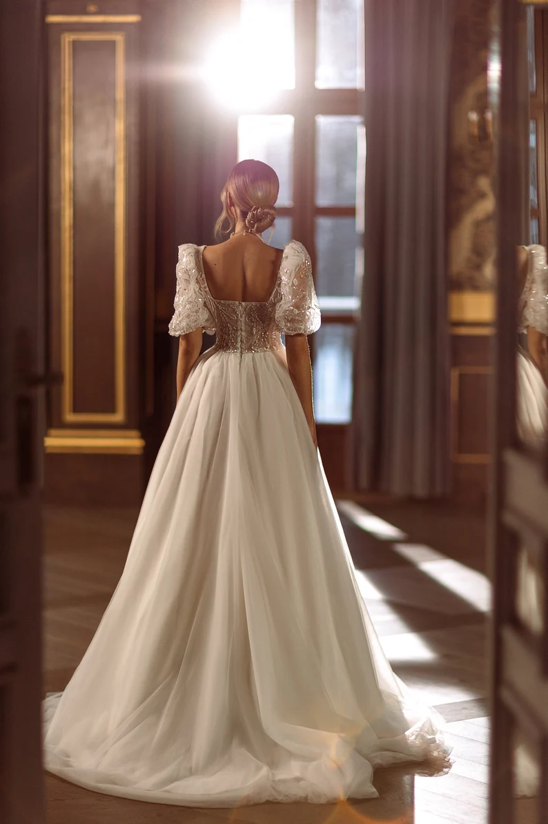 HOT Types Of Wedding Dress Necklines Ball Gown Wedding